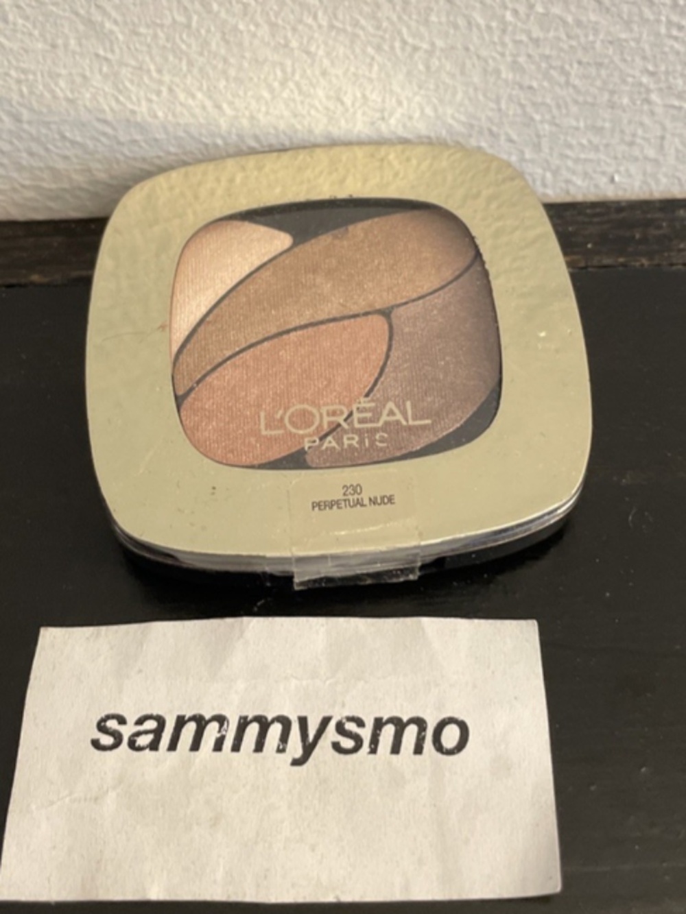 Loreal Paris Colour Riche Eyeshadow Quad # 230 Perpetual Nude